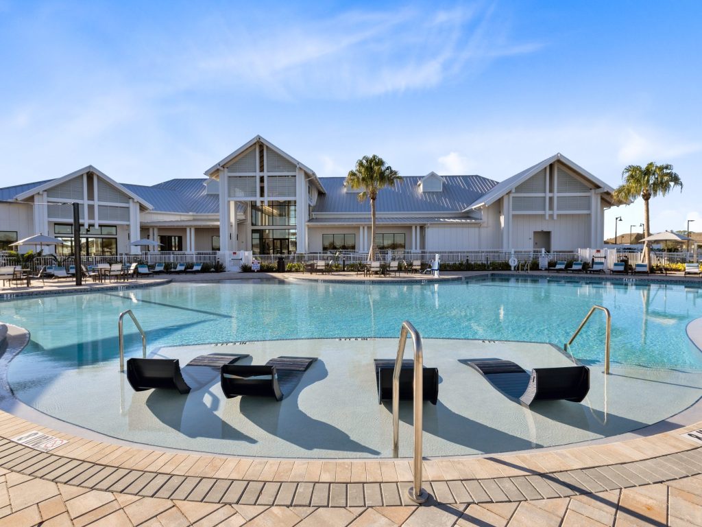 Del Webb Oasis Pool